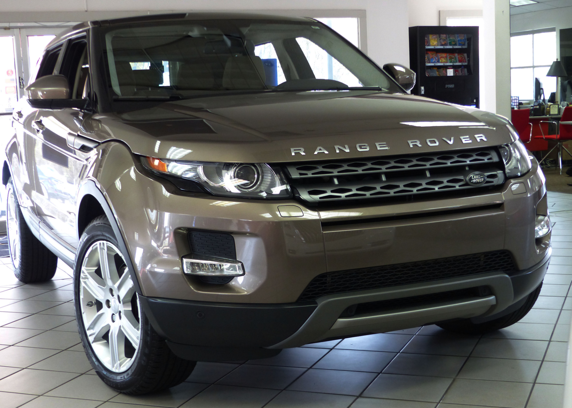 Used 2015 Land Rover Range Rover Evoque Pure