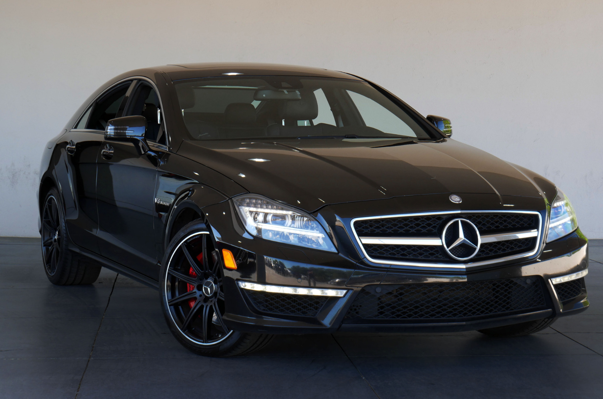 Floor Mats For Mercedes-Benz CLS Class C218 With AMG Logo NEW Color Variations Floor Mats For Mercedes-Benz CLS Class C218 With AMG Logo NEW Color Variations