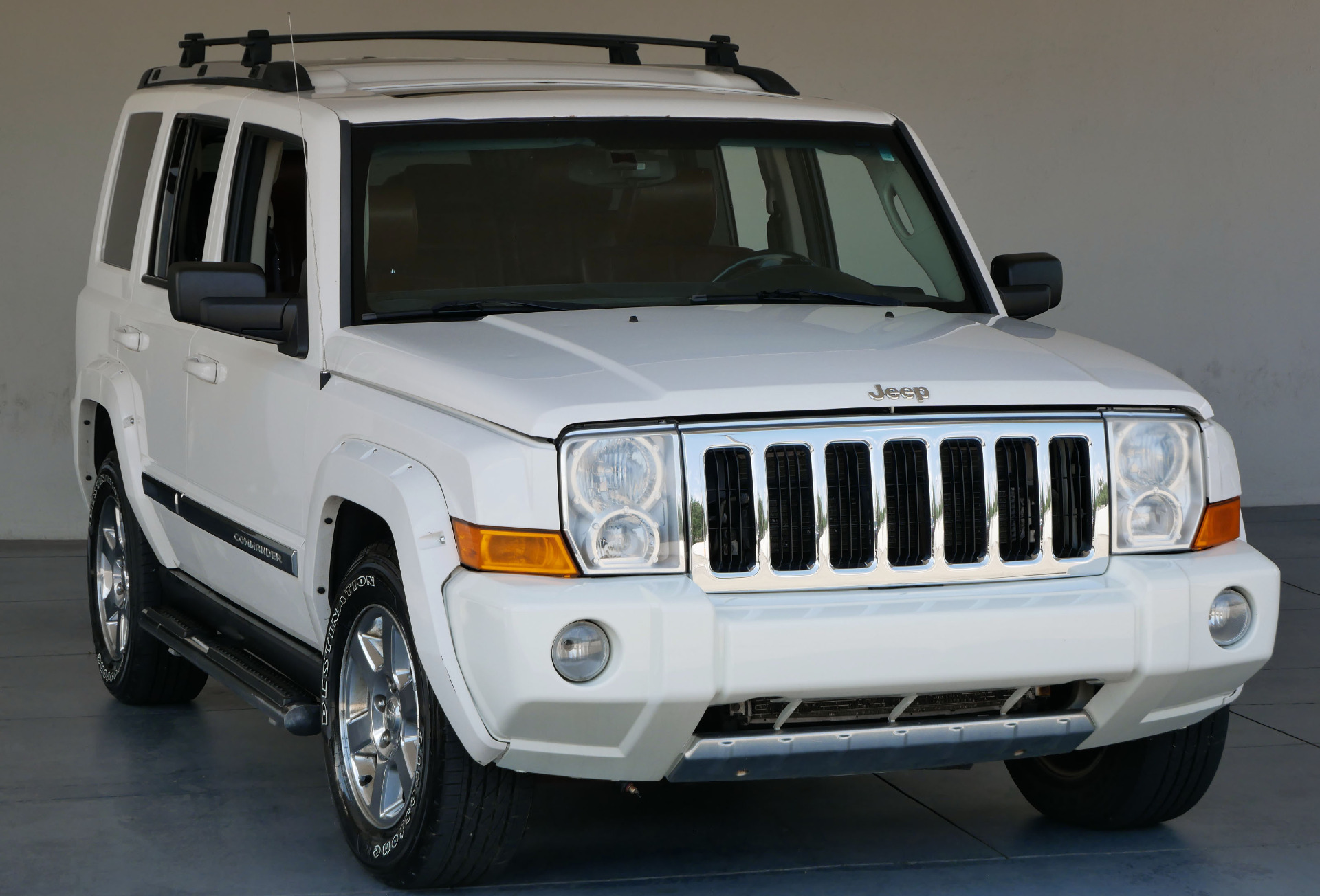 2006 Jeep Commander Limited.