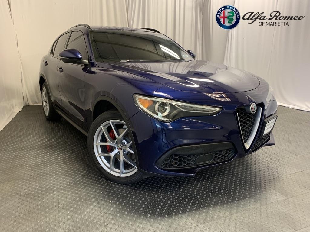 2018 Alfa Romeo Stelvio Base