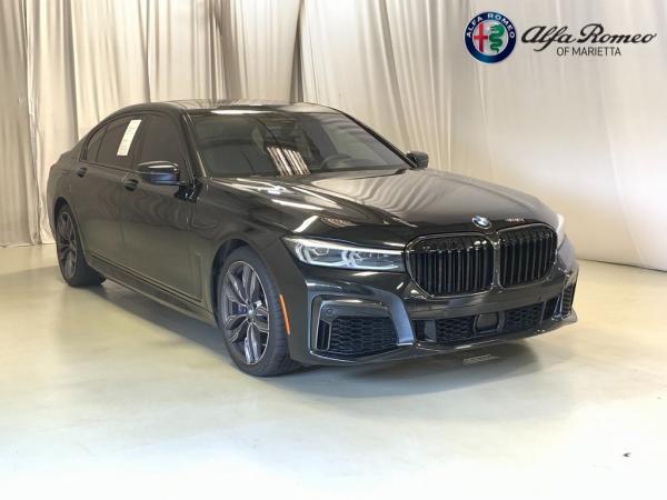 2021-BMW-7 Series