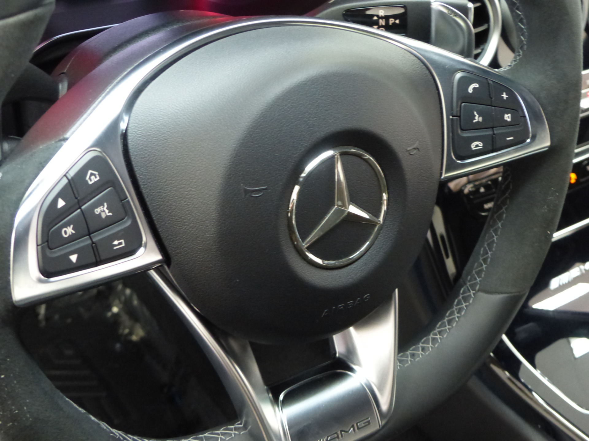 Mercedes W Electronic Trunk Closer Option Mercedes W Electronic Trunk Closer Option